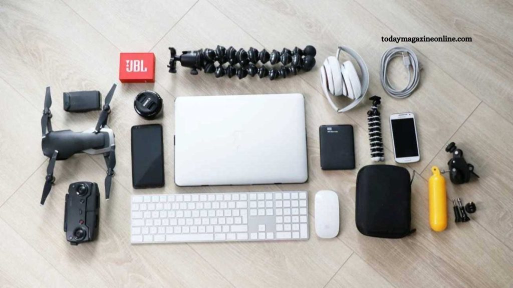 Best Tech Gadgets You Need to Try This Year Best Tech Gadgets You Need to